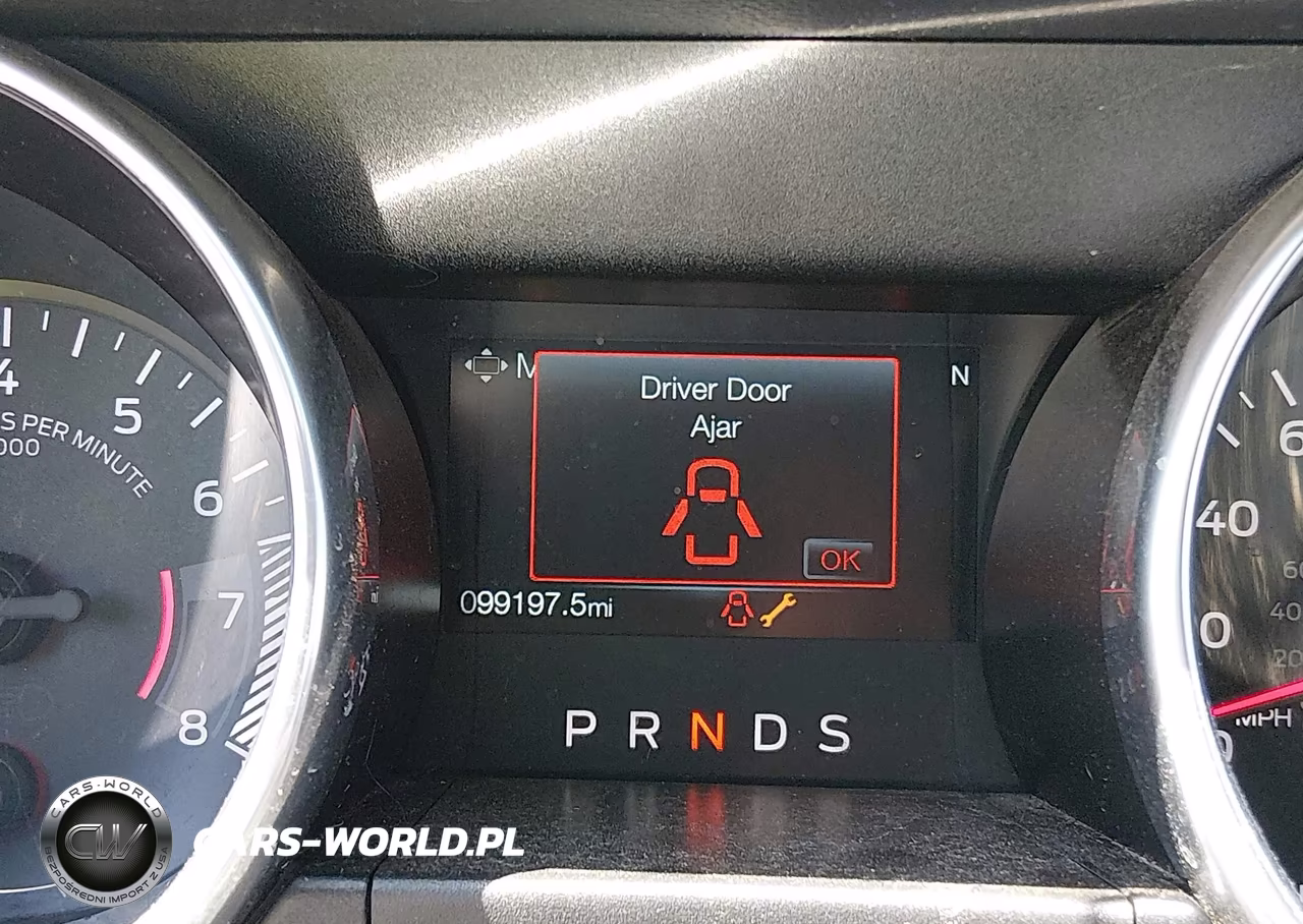 2018 Ford Mustang Ecoboost Premium VIN:1FATP8UH4J5136214 - 15