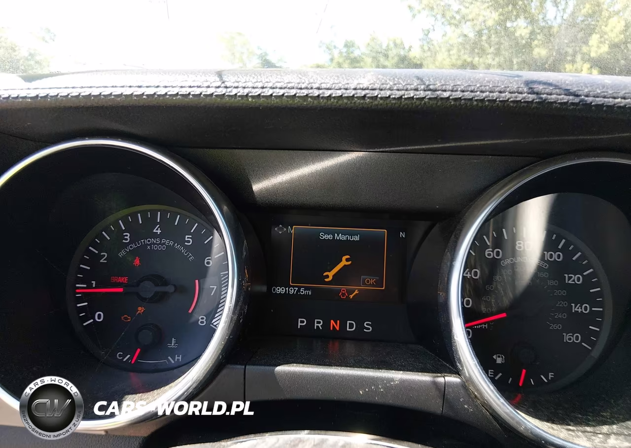 2018 Ford Mustang Ecoboost Premium VIN:1FATP8UH4J5136214 - 7