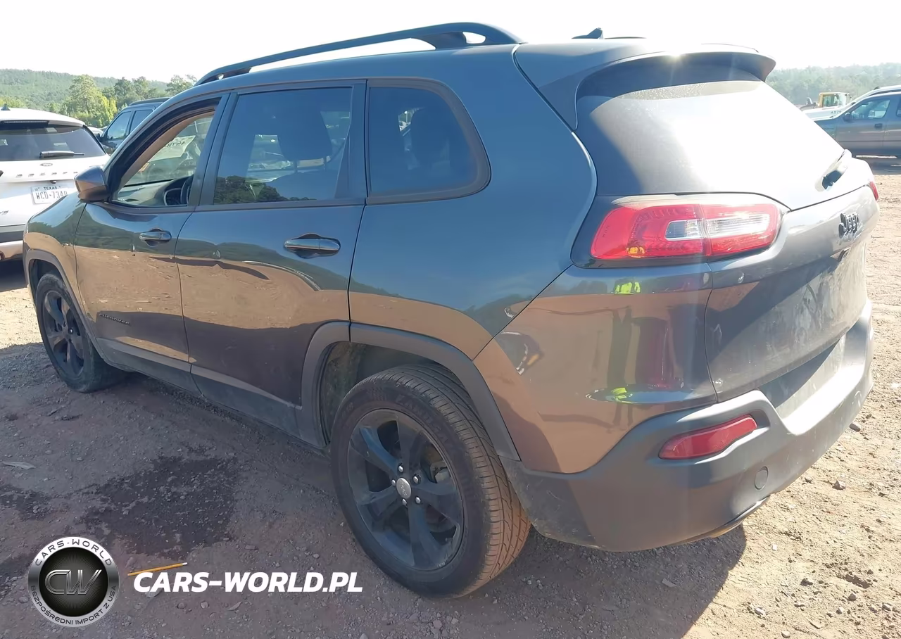 2015 Jeep Cherokee Latitude Altitude VIN:1C4PJLCB4FW781203 - 3