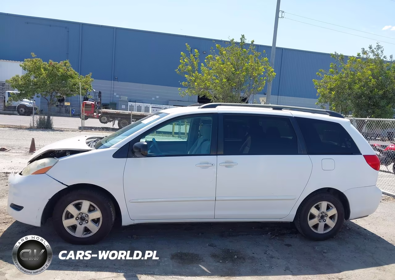 2007 Toyota Sienna Le VIN:5TDZK23C37S063605 - 14