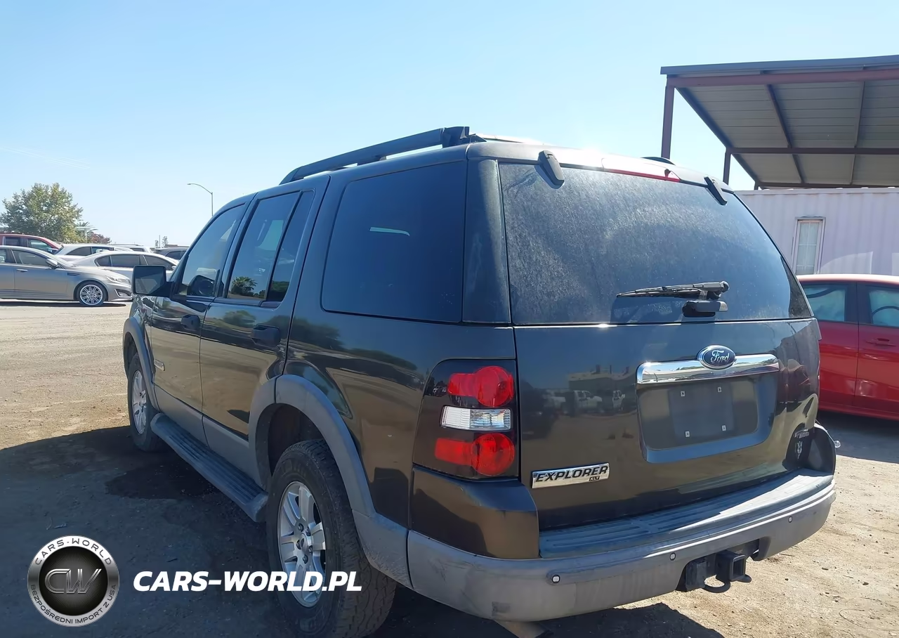 2006 Ford Explorer Xlt VIN:1FMEU738X6ZA20972 - 3