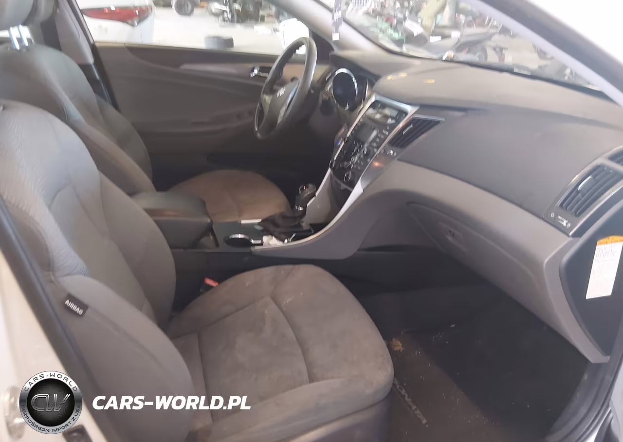 2012 Hyundai Sonata Hybrid VIN:KMHEC4A42CA047837 - 5