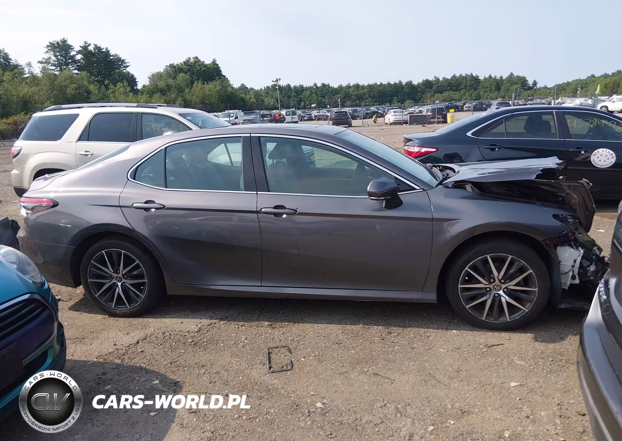 2023 Toyota Camry Xle Hybrid VIN:4T1F31AKXPU614527 - 14