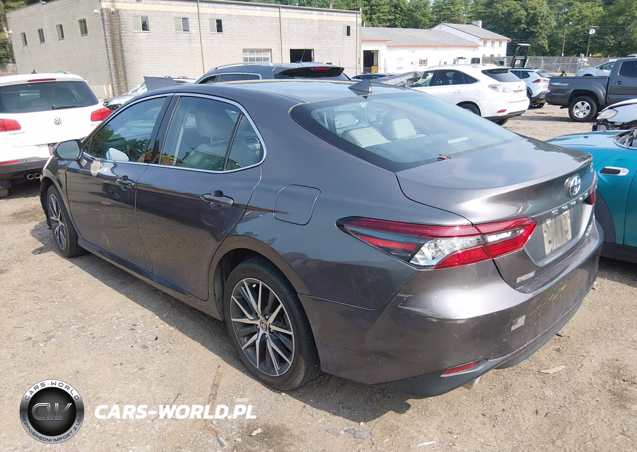 2023 Toyota Camry Xle Hybrid VIN:4T1F31AKXPU614527 - 3