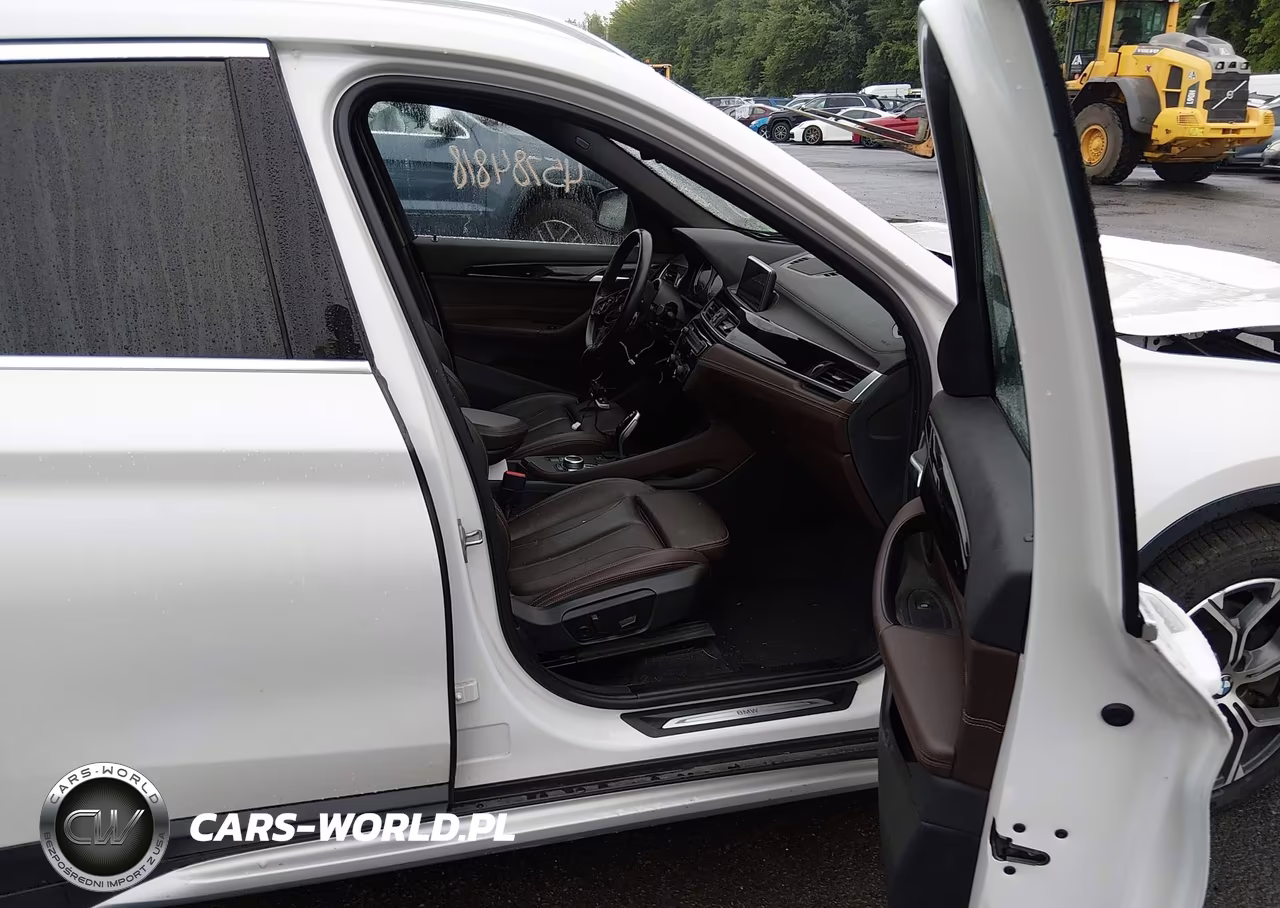 2020 BMW X1 xDrive28I VIN:WBXJG9C00L5P84979 - 5