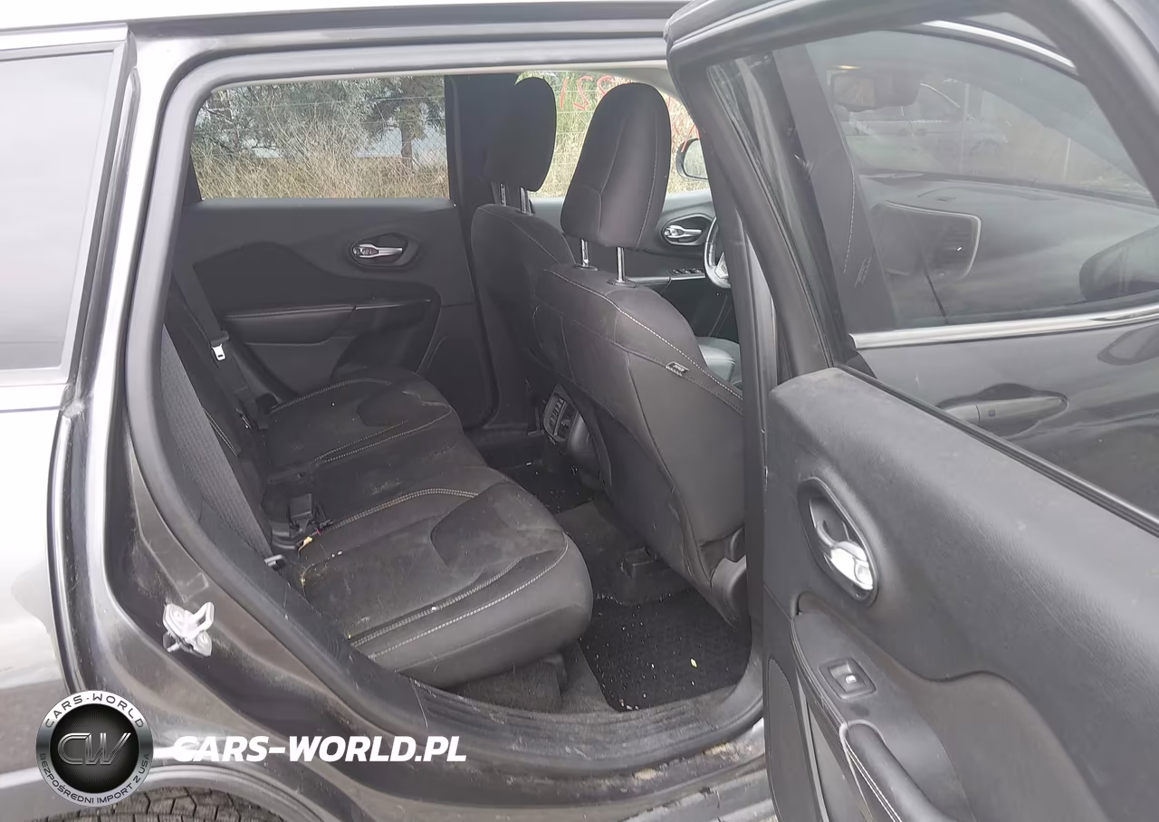 2015 Jeep Cherokee North VIN:1C4PJMCS6FW708677 - 8