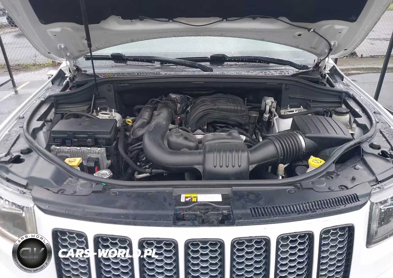 2015 Jeep Grand Cherokee Altitude VIN:1C4RJFAG1FC230012 - 10