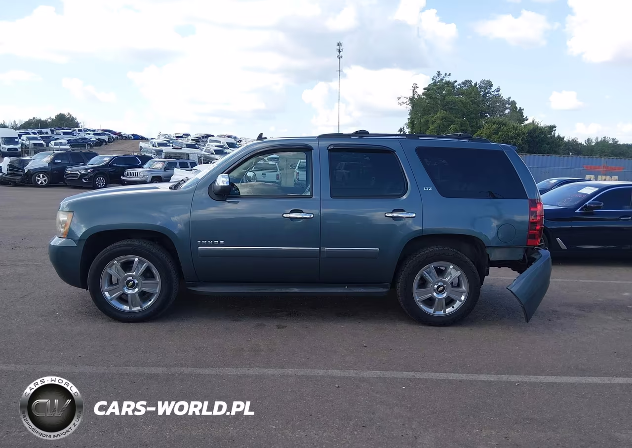 2010 Chevrolet Tahoe Ltz VIN:1GNUKCE02AR114334 - 14