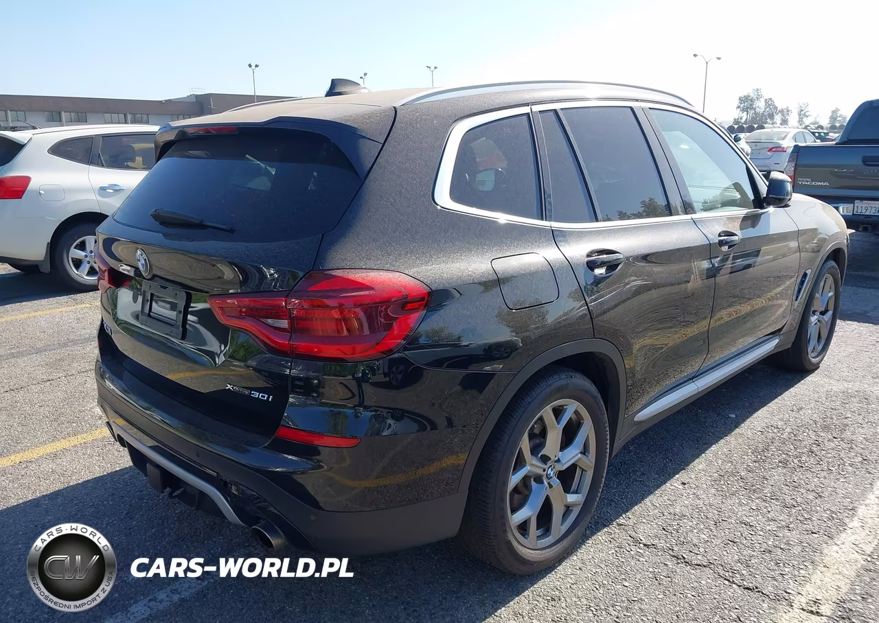 2021 BMW X3 xDrive30I VIN:5UXTY5C05M9E16207 - 4