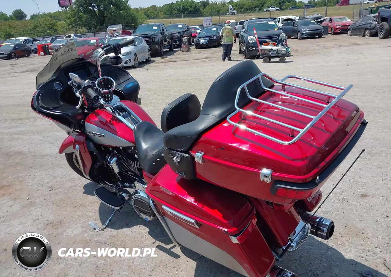2019 Harley-Davidson Fltru VIN:1HD1KGF13KB640524 - 3
