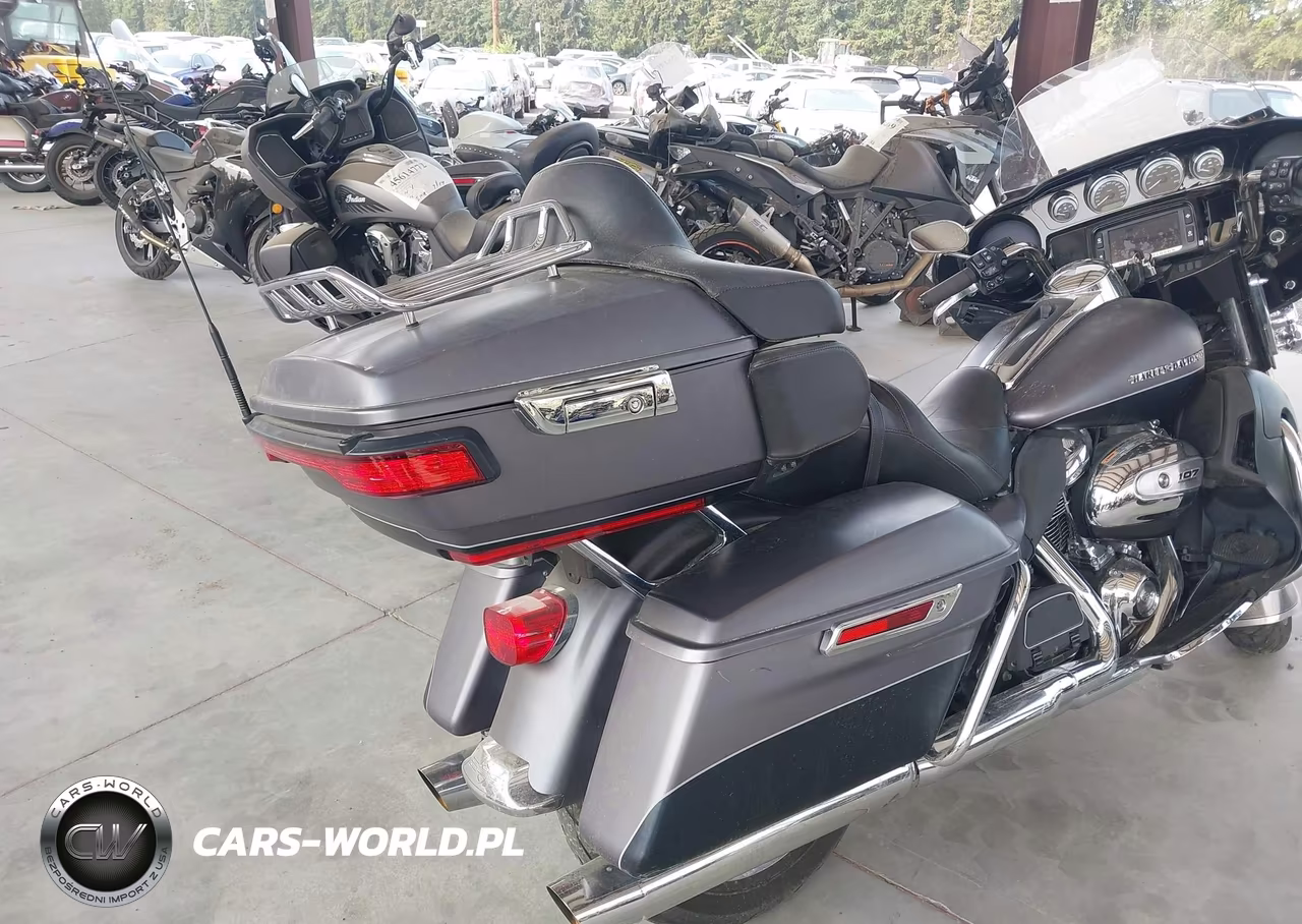 2017 Harley-Davidson Flhtk Ultra Limited VIN:1HD1KED12HB683395 - 4