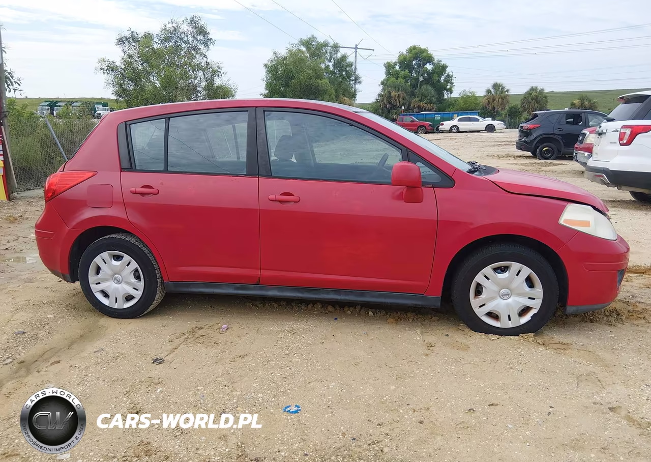 2010 Nissan Versa 1.8S VIN:3N1BC1CP1AL458233 - 14