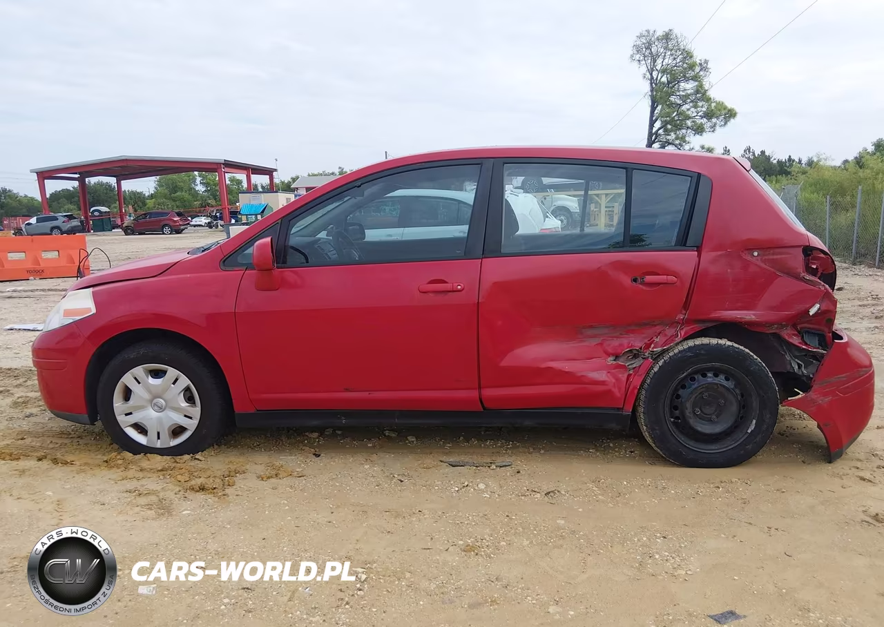 2010 Nissan Versa 1.8S VIN:3N1BC1CP1AL458233 - 15