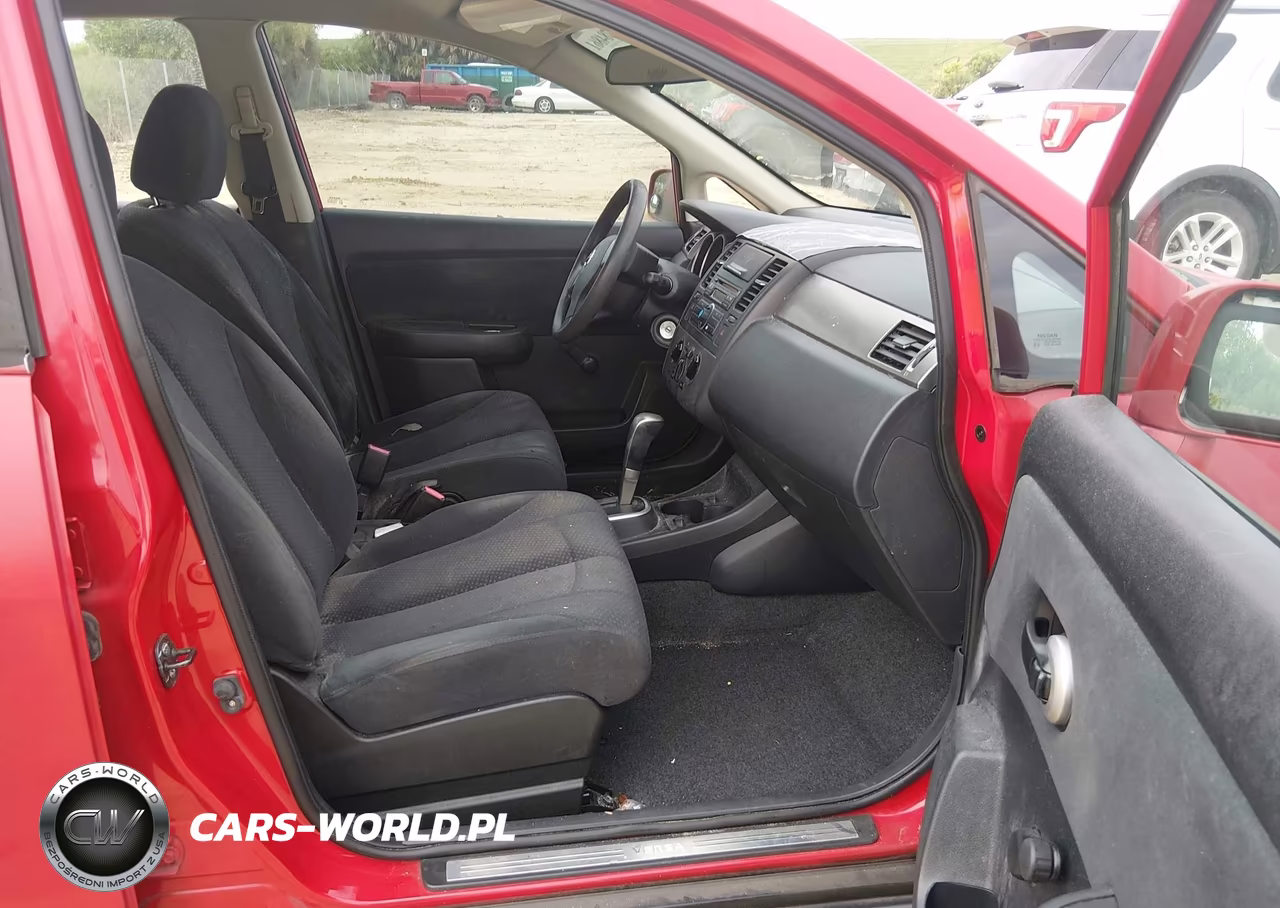 2010 Nissan Versa 1.8S VIN:3N1BC1CP1AL458233 - 5
