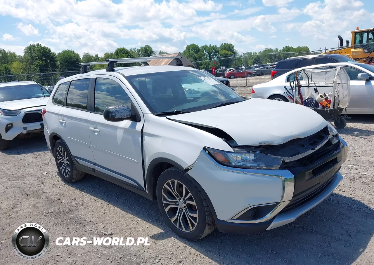 2016 Mitsubishi Outlander Es – zdjęcie 1 z 16