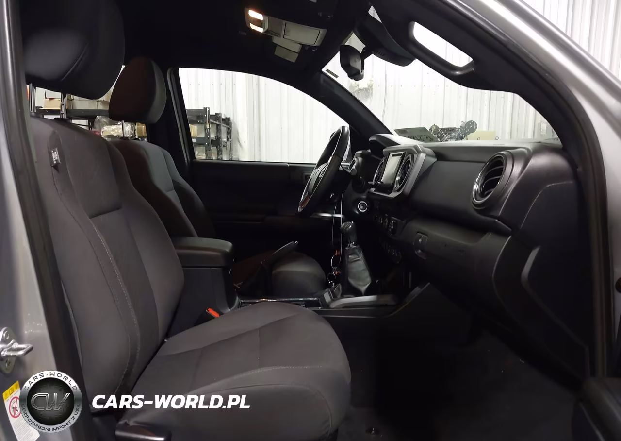 2019 Toyota Tacoma Trd Sport VIN:5TFCZ5AN7KX166391 - 5