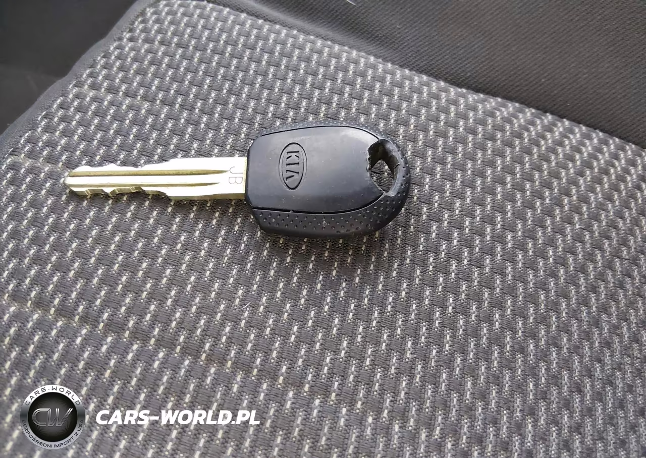 2009 Kia Rio Lx VIN:KNADE223696534049 - 11