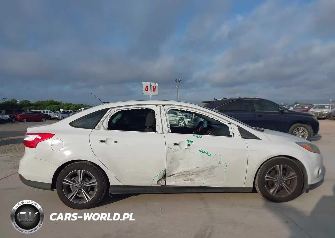 2014 Ford Focus Se VIN:1FADP3F23EL196096 - 14