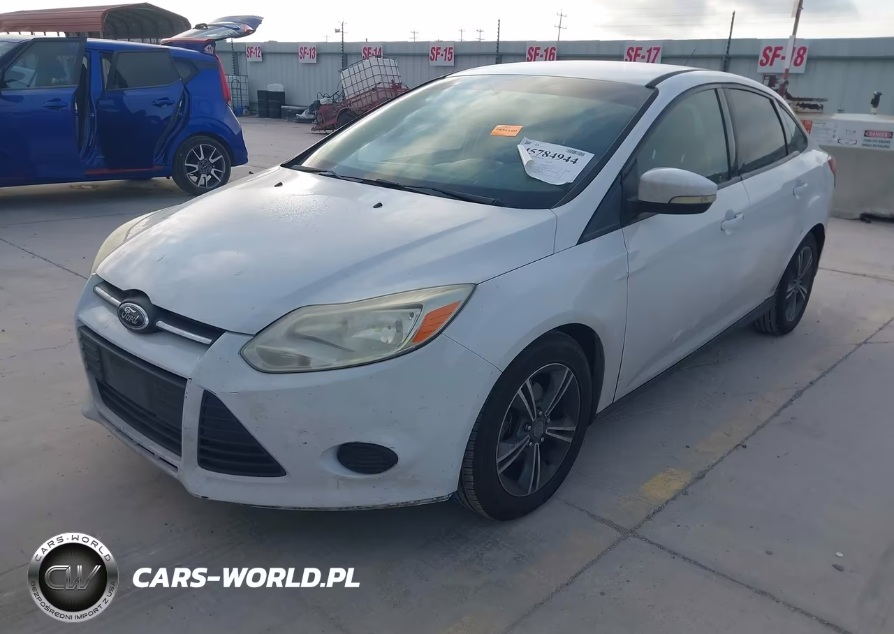 2014 Ford Focus Se VIN:1FADP3F23EL196096 - 2