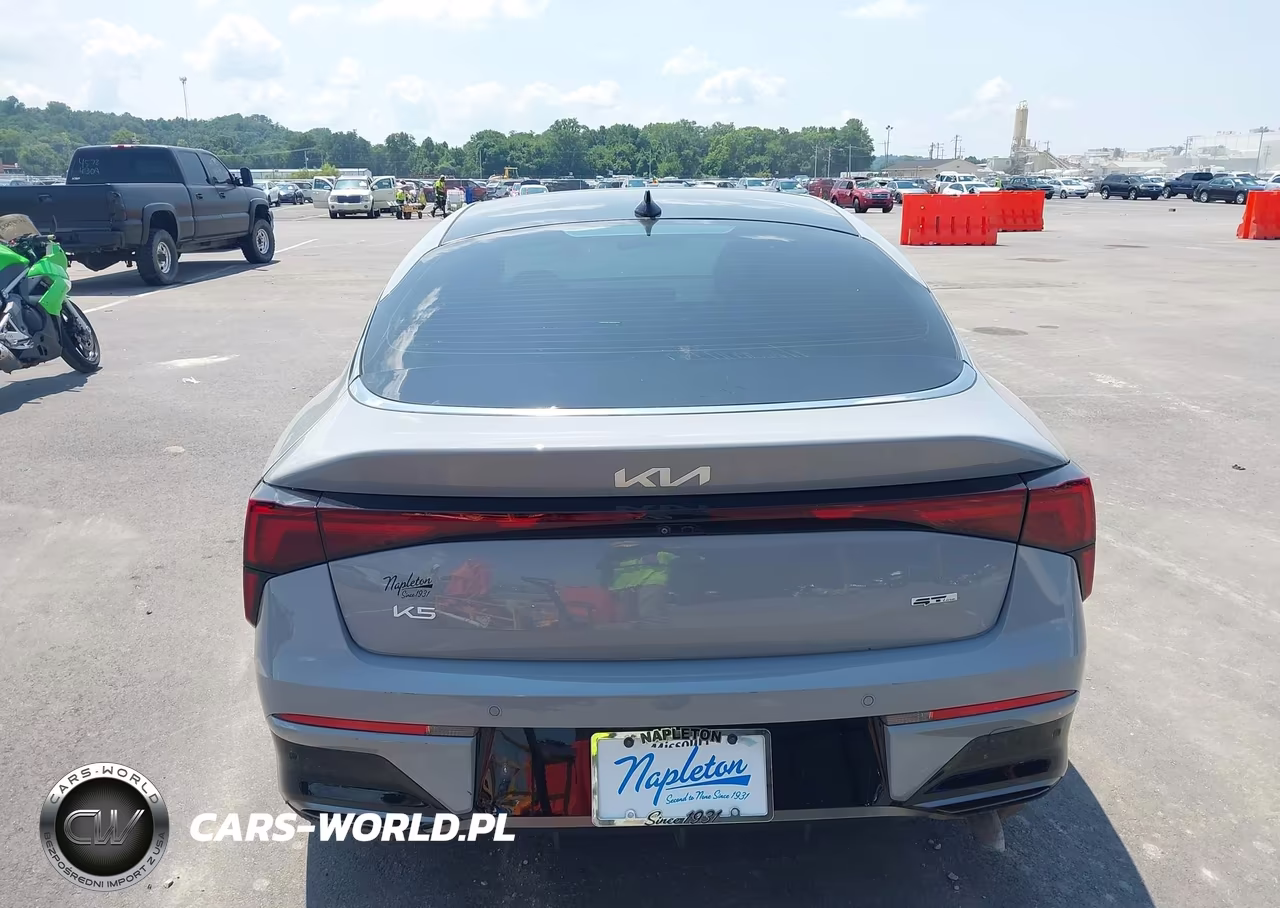2025 Kia K5 Gt-Line VIN:KNAG64J7XS5316752 - 16