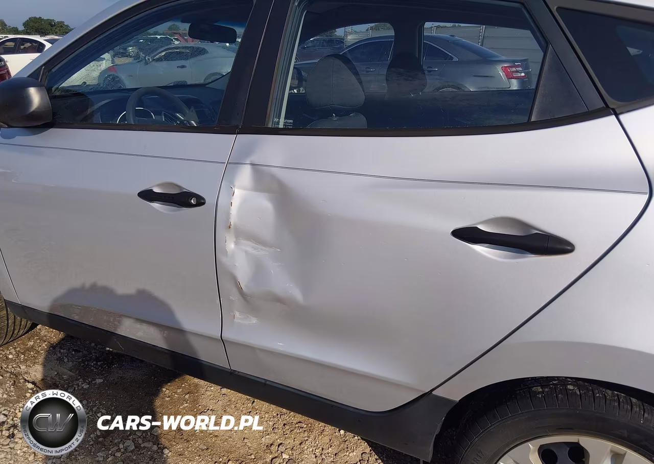 2011 Hyundai Tucson Gl VIN:KM8JT3AB4BU119920 - 12