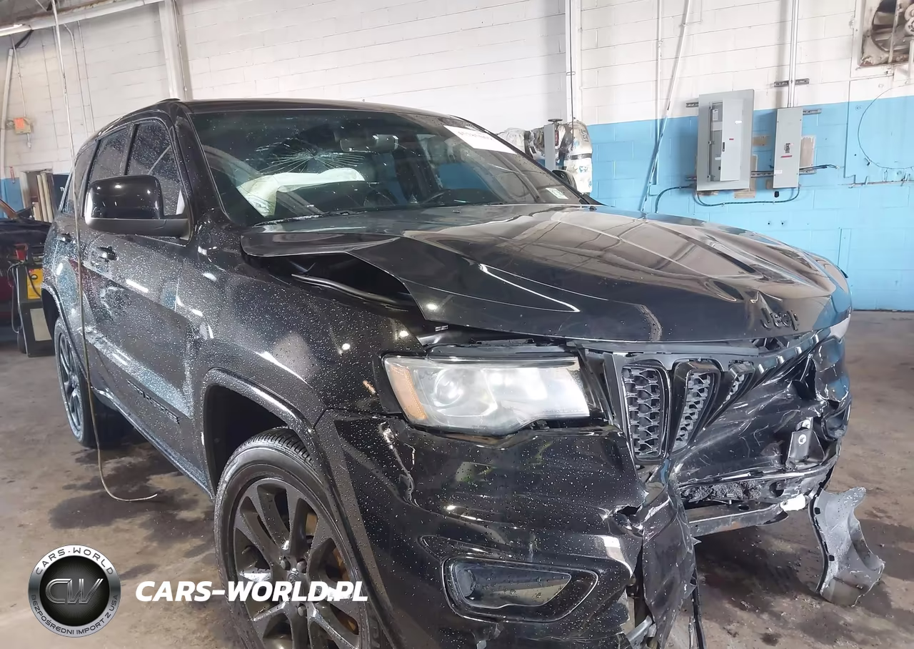 2020 Jeep Grand Cherokee Altitude 4X4 VIN:1C4RJFAG0LC240333 - 12
