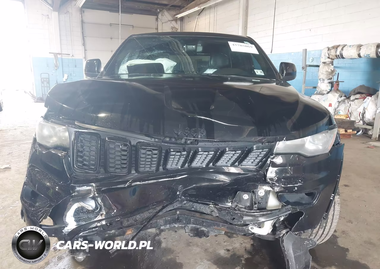2020 Jeep Grand Cherokee Altitude 4X4 VIN:1C4RJFAG0LC240333 - 13