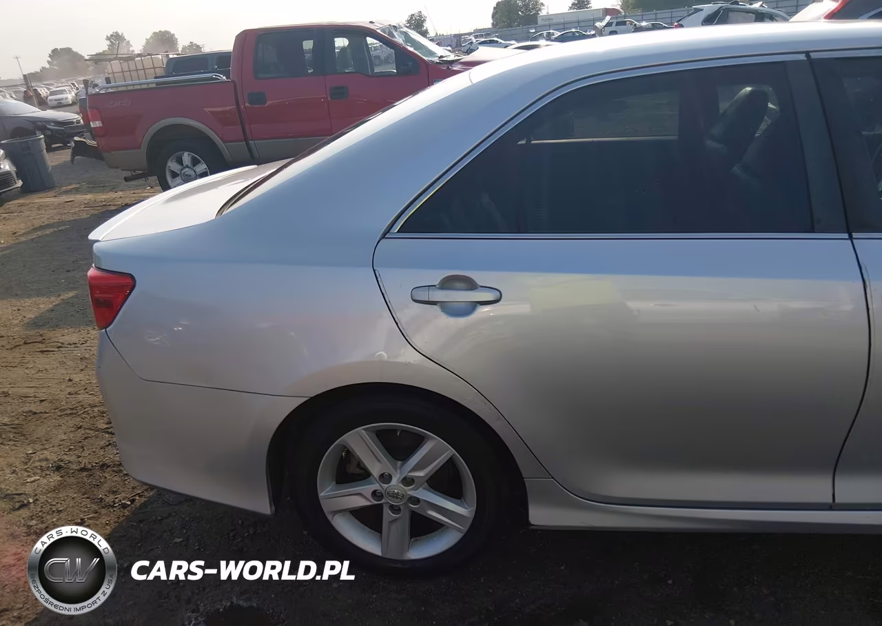 2014 Toyota Camry Se VIN:4T1BF1FK0EU446683 - 21