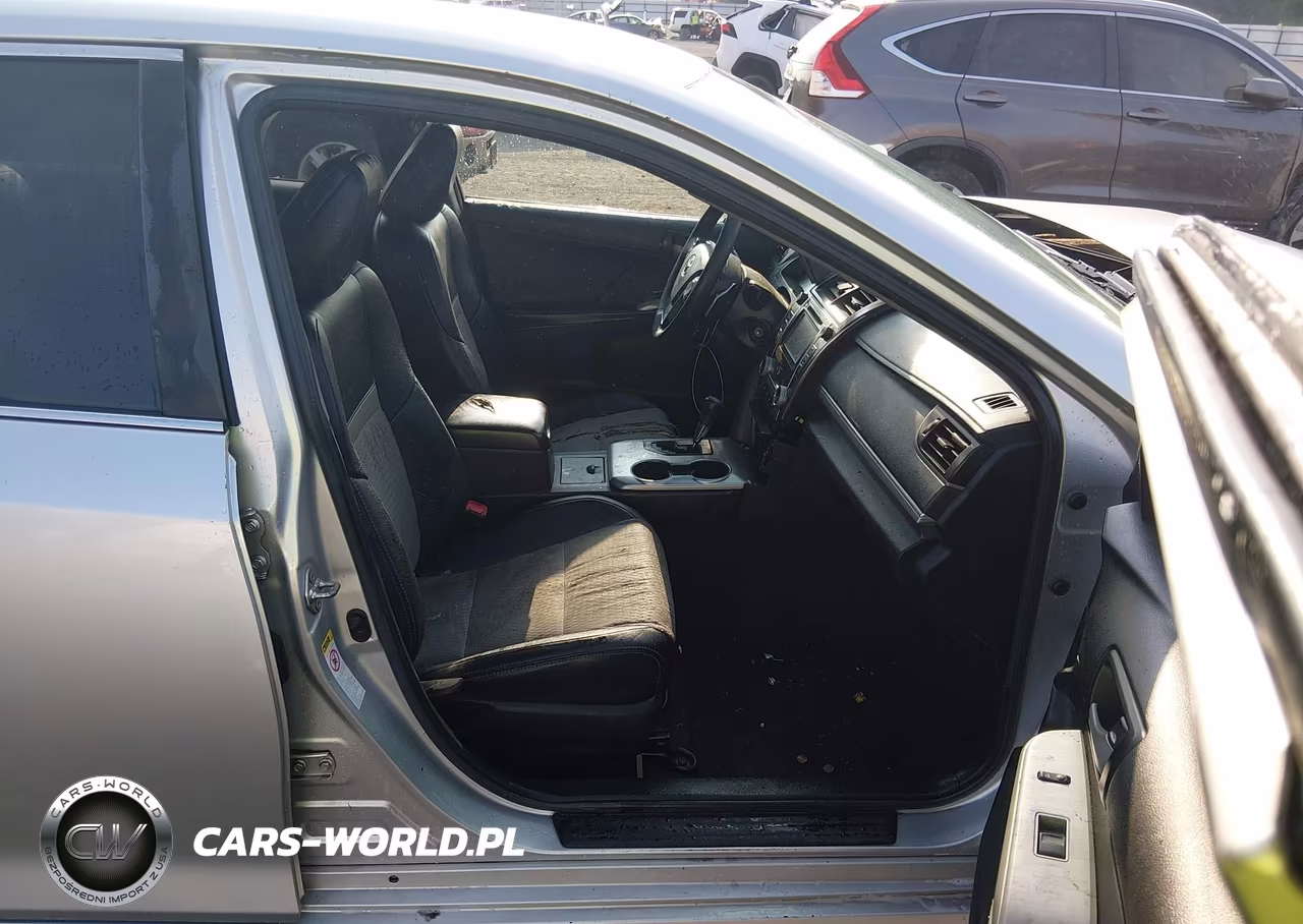 2014 Toyota Camry Se VIN:4T1BF1FK0EU446683 - 5