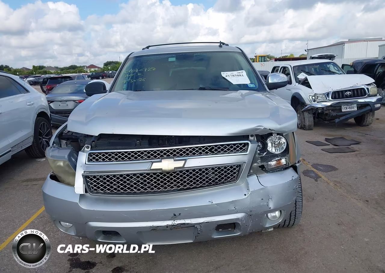 2011 Chevrolet Tahoe Ls VIN:1GNSCAE00BR308175 - 11
