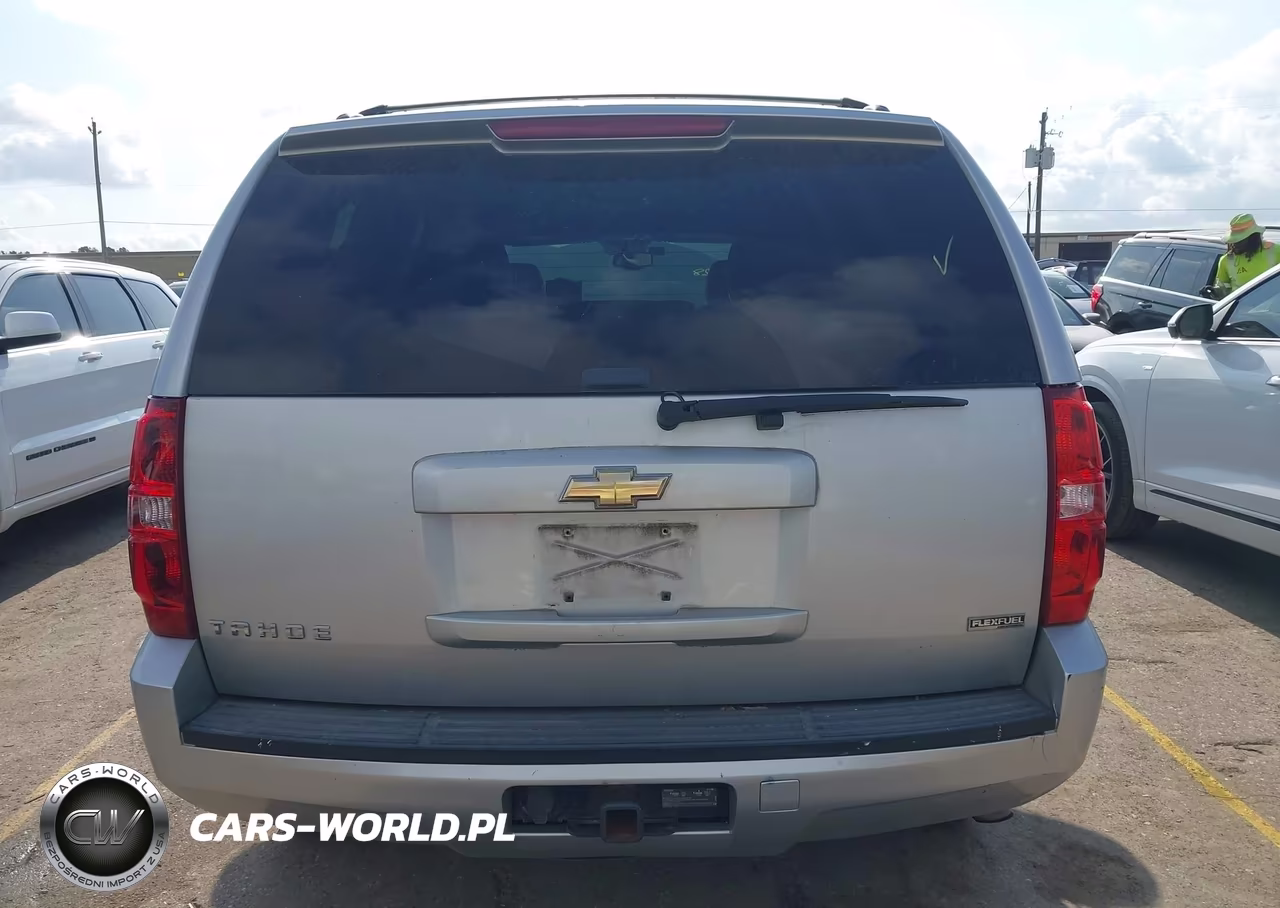 2011 Chevrolet Tahoe Ls VIN:1GNSCAE00BR308175 - 15