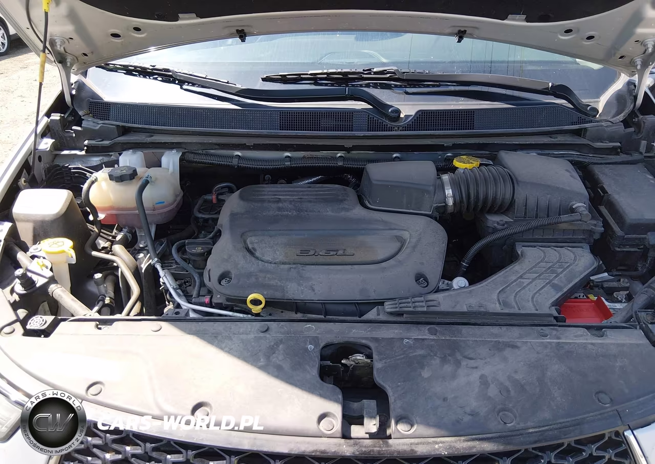 2024 Chrysler Pacifica Touring L VIN:2C4RC1BG0RR167380 - 10