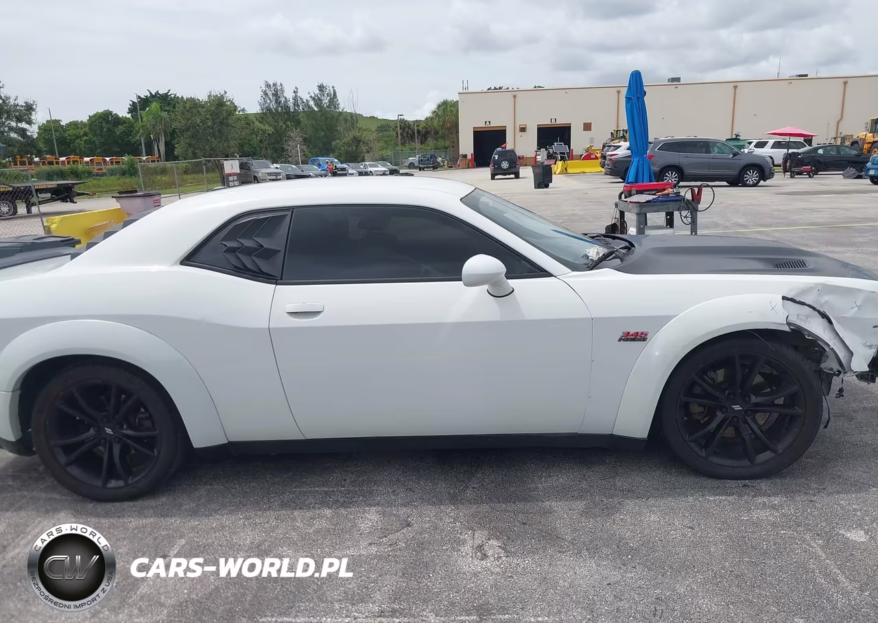 2019 Dodge Challenger R-T VIN:2C3CDZBT4KH659621 - 14