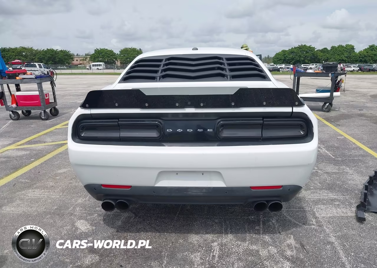 2019 Dodge Challenger R-T VIN:2C3CDZBT4KH659621 - 17