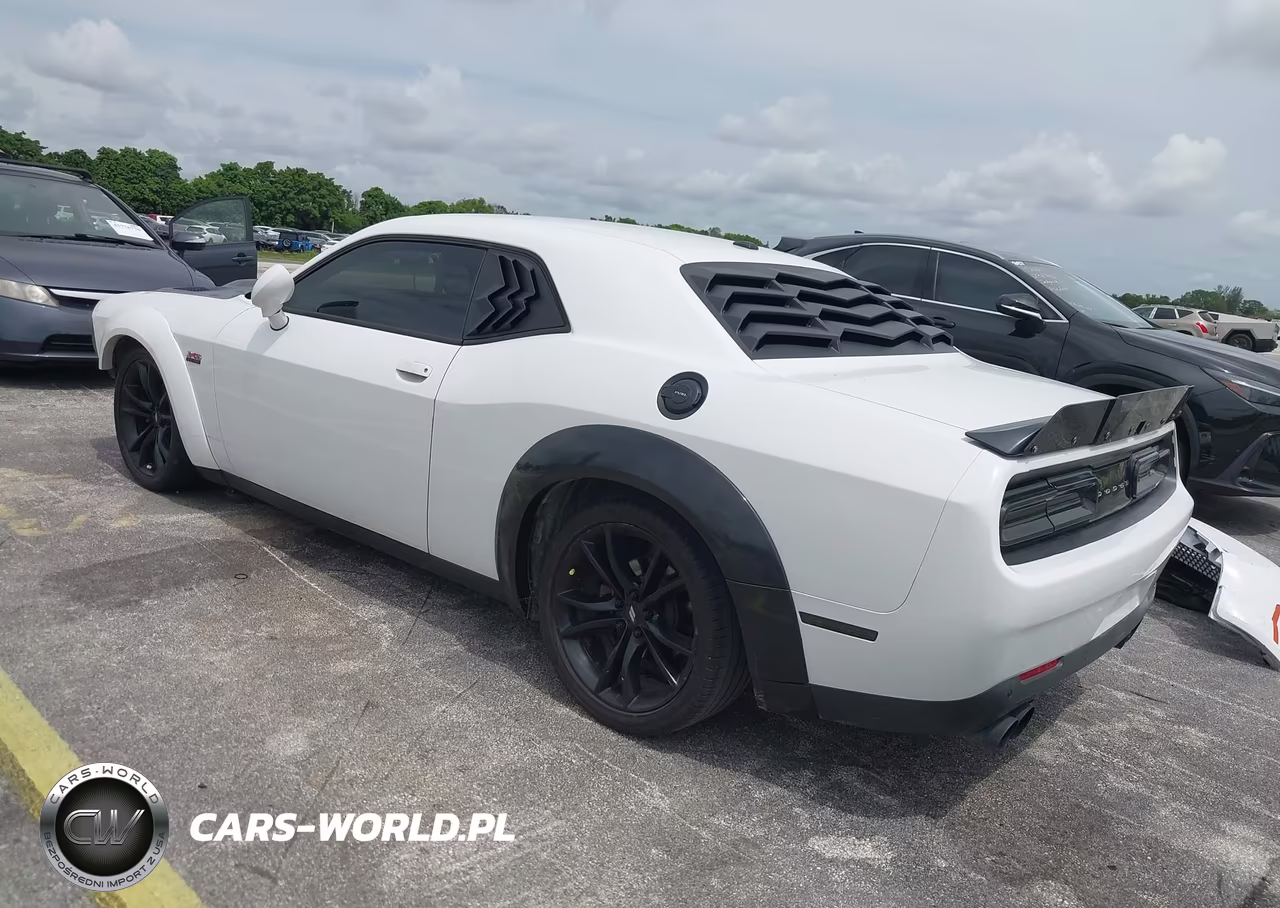 2019 Dodge Challenger R-T VIN:2C3CDZBT4KH659621 - 3