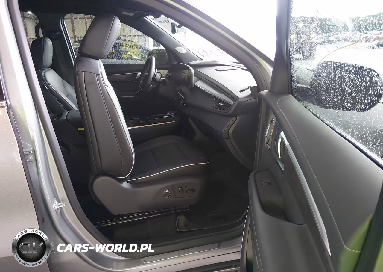 2026 Buick Enclave Avenir Fwd VIN:5GAERCKS7TJ104903 - 5