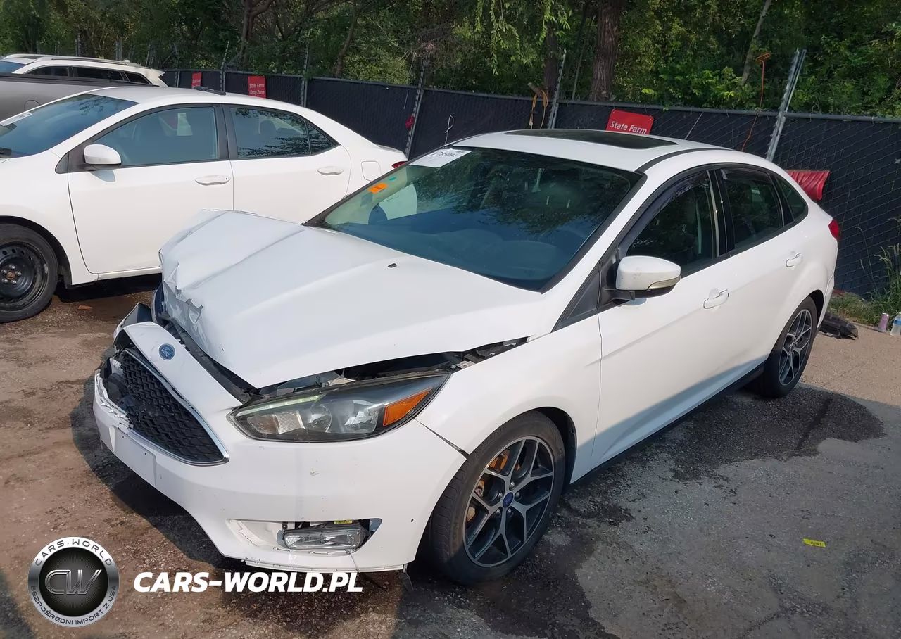 2018 Ford Focus Sel VIN:1FADP3H27JL301360 - 2