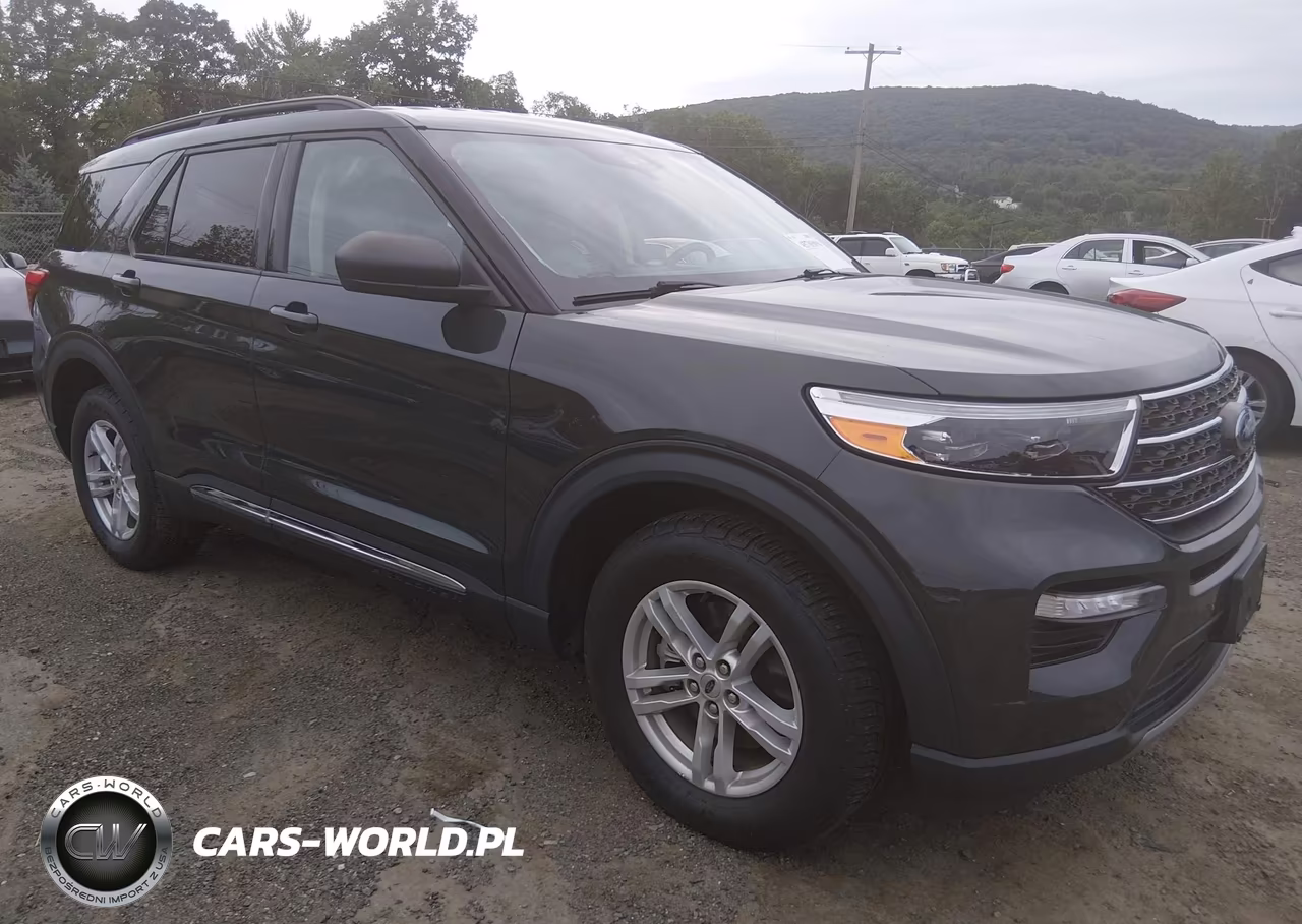 2022 Ford Explorer Xlt