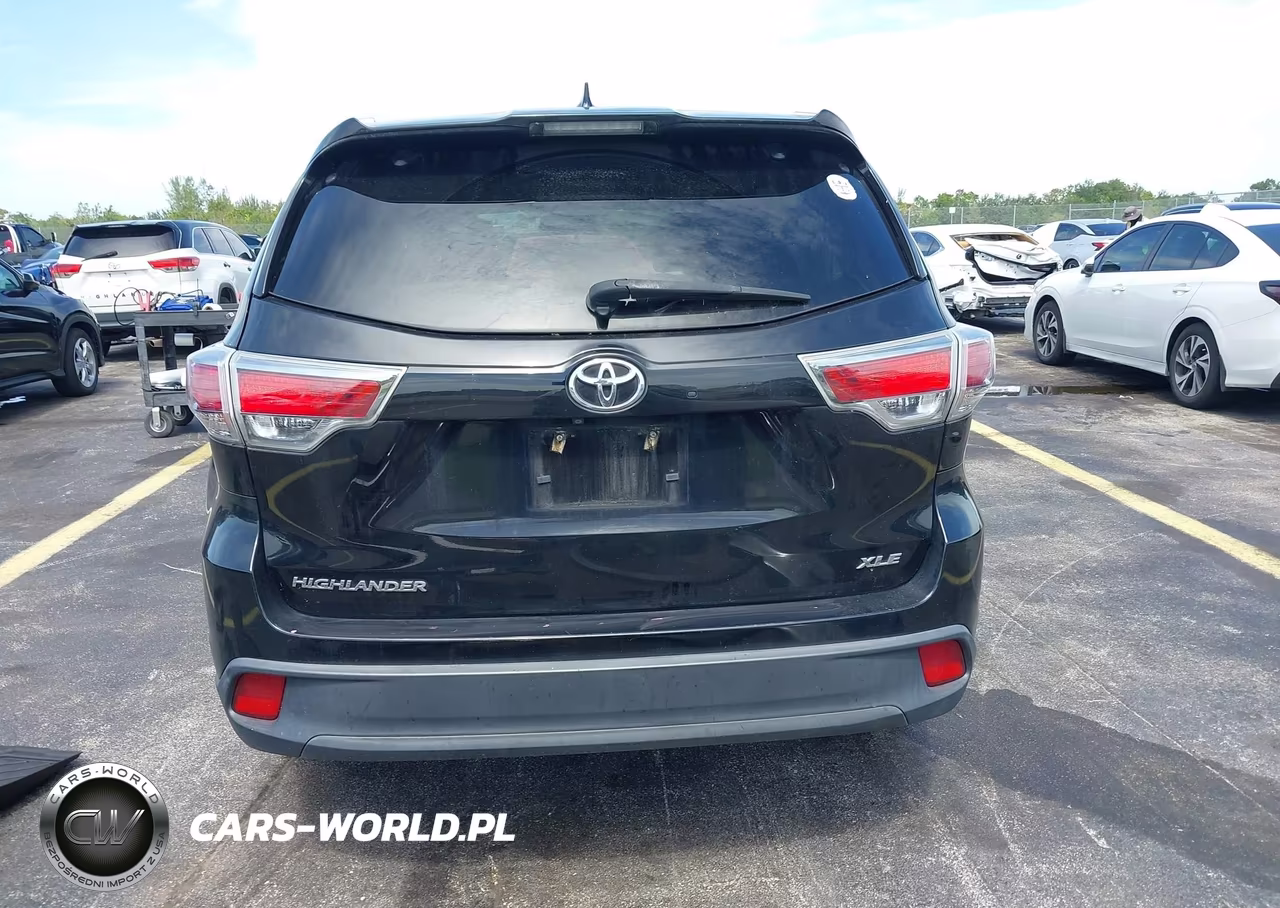 2016 Toyota Highlander Xle V6 VIN:5TDKKRFH3GS176388 - 17