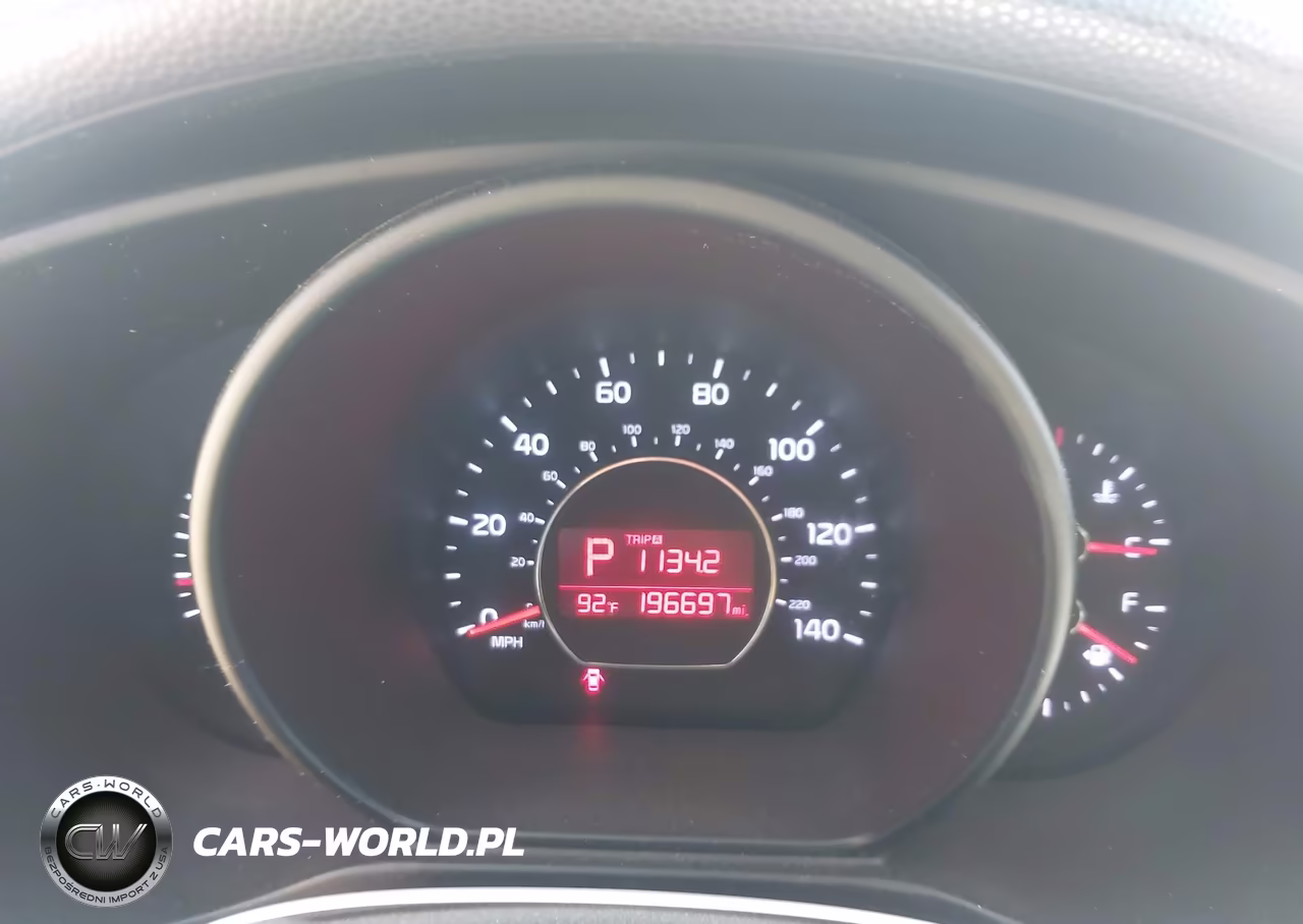 2014 Kia Soul + VIN:KNDJP3A55E7054968 - 7
