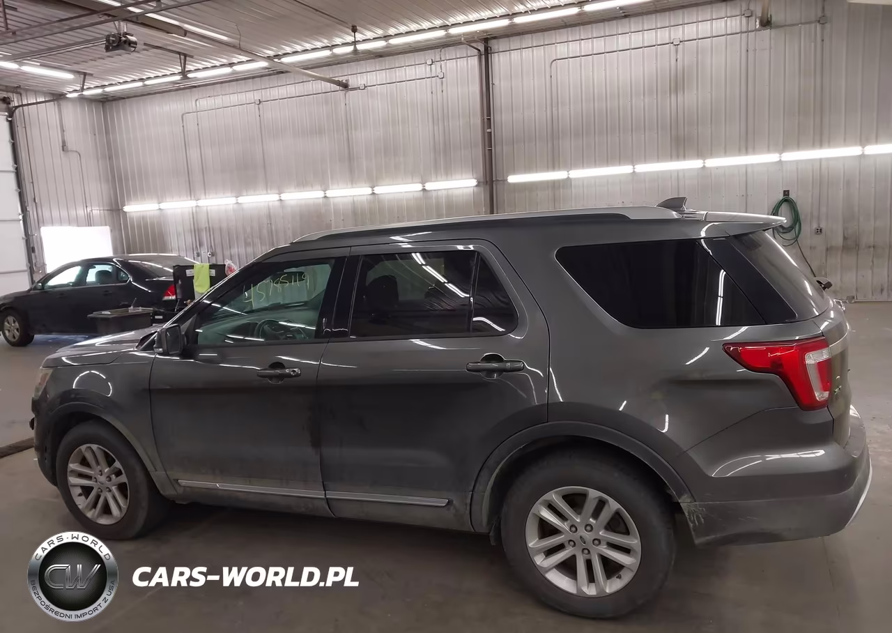 2016 Ford Explorer Xlt VIN:1FM5K7D83GGD00587 - 14