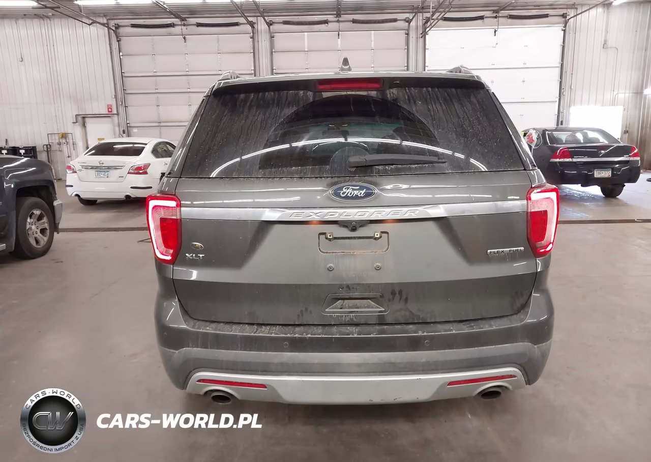 2016 Ford Explorer Xlt VIN:1FM5K7D83GGD00587 - 16