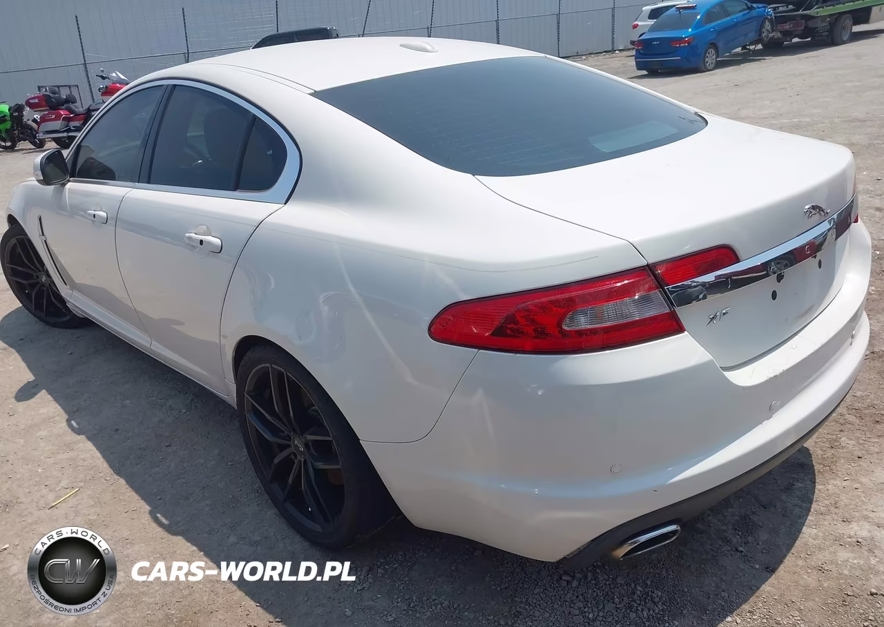2009 Jaguar Xf Premium Luxury VIN:SAJWA06B69HR10882 - 3