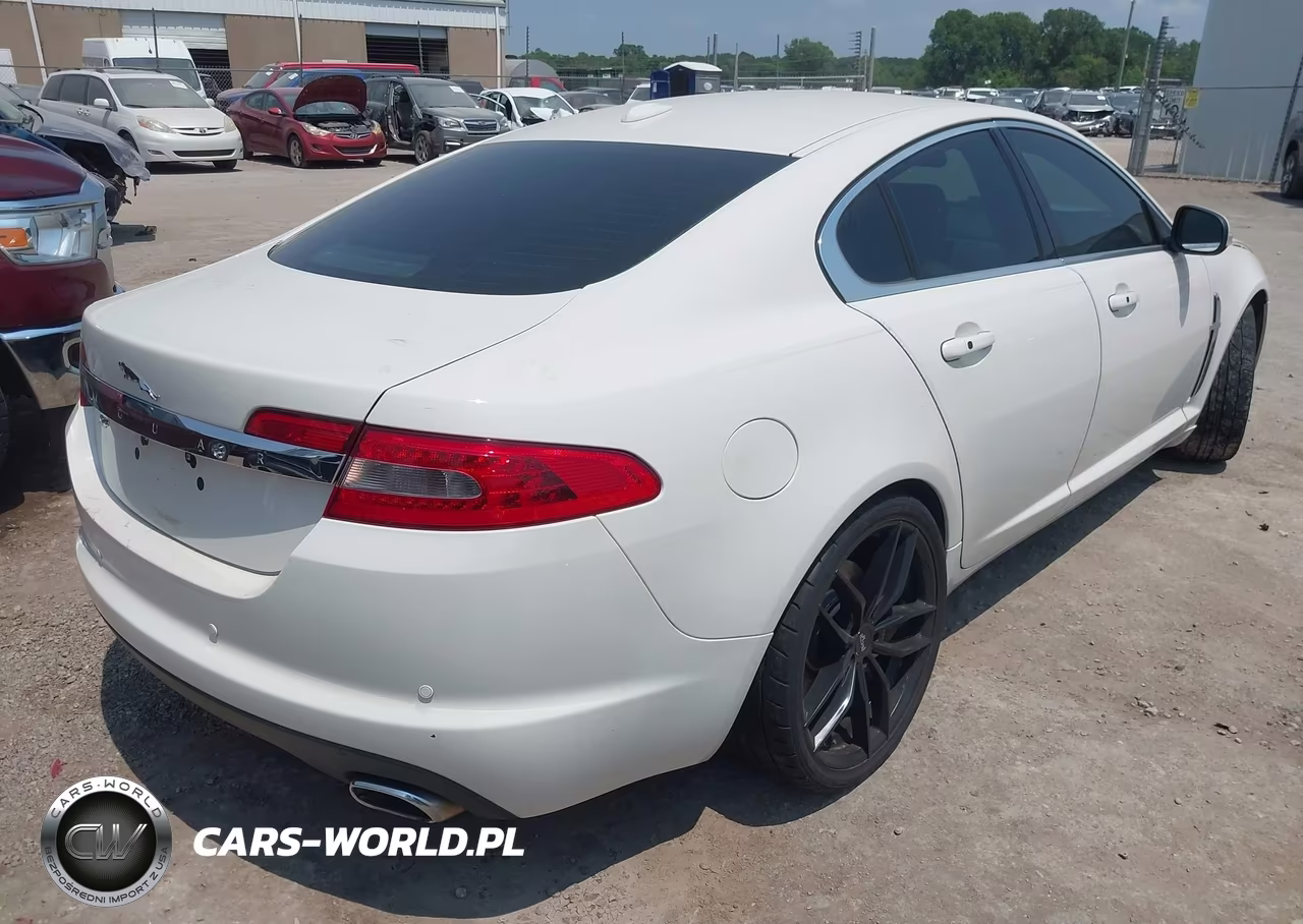 2009 Jaguar Xf Premium Luxury VIN:SAJWA06B69HR10882 - 4