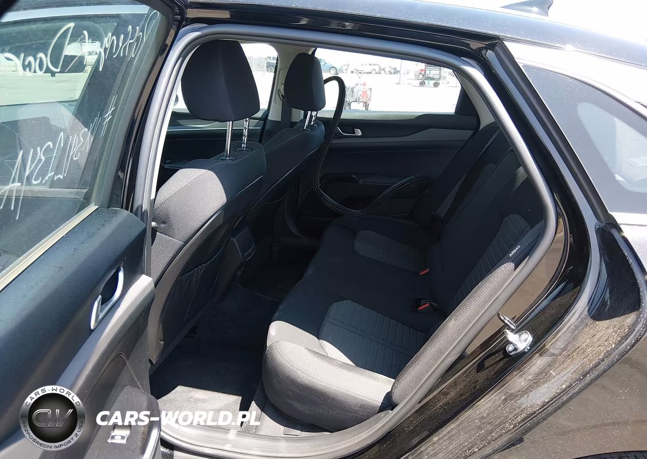 2026 Kia K5 Lxs Fwd VIN:KNAG24J72T5478601 - 8