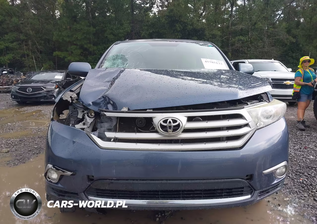 2011 Toyota Highlander Base V6 VIN:5TDZK3EH1BS034028 - 12