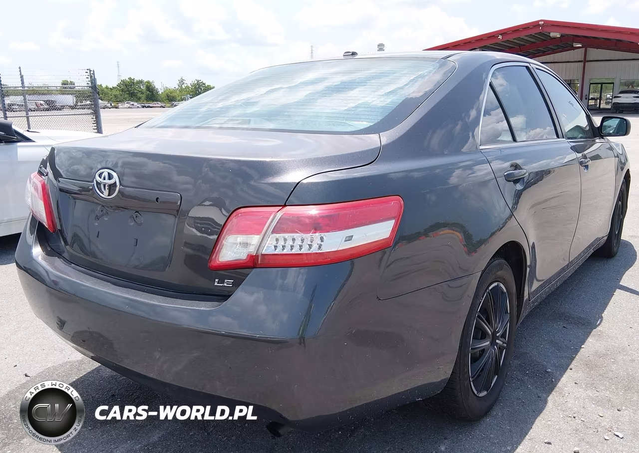 2010 Toyota Camry Le VIN:4T4BF3EK8AR002027 - 4