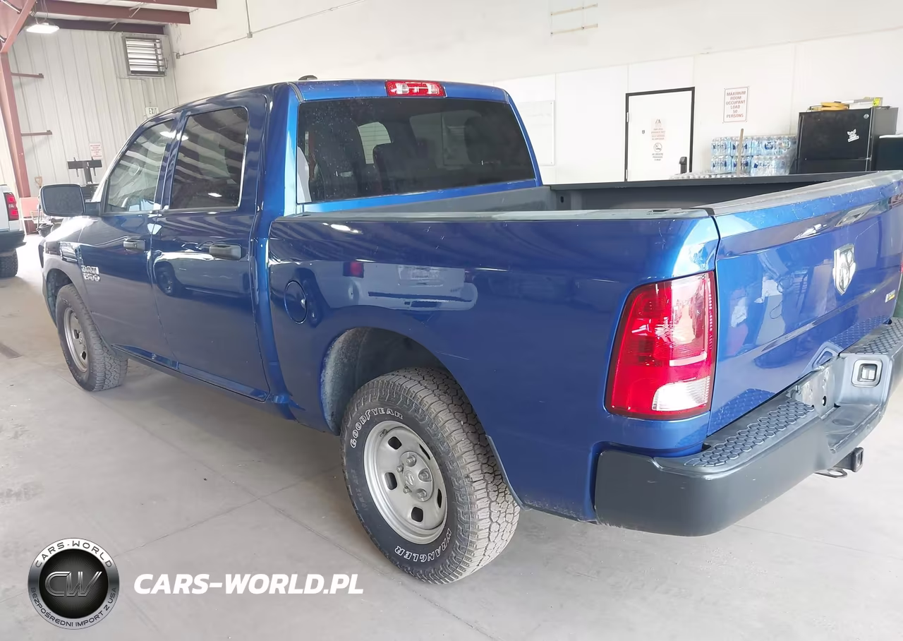2018 Ram 1500 Tradesman 4X2 5'7 Box VIN:1C6RR6KG4JS250283 - 3