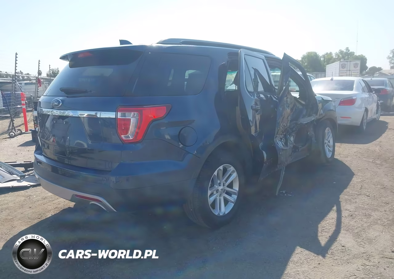 2016 Ford Explorer Xlt VIN:1FM5K7D81GGD14441 - 4