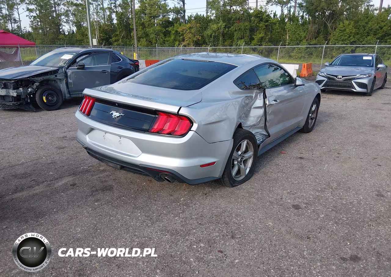 2018 Ford Mustang Ecoboost VIN:1FA6P8TH3J5102361 - 4